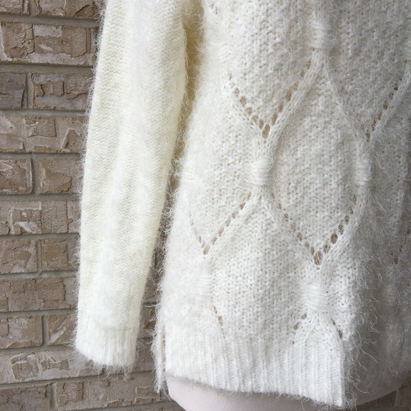 Relativity Knit Crew Neck Sweater Size M 🌸 - Picture 5 of 8